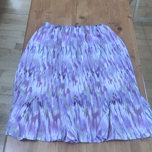 Multi-purple shade skirt - Picture 1 of 4